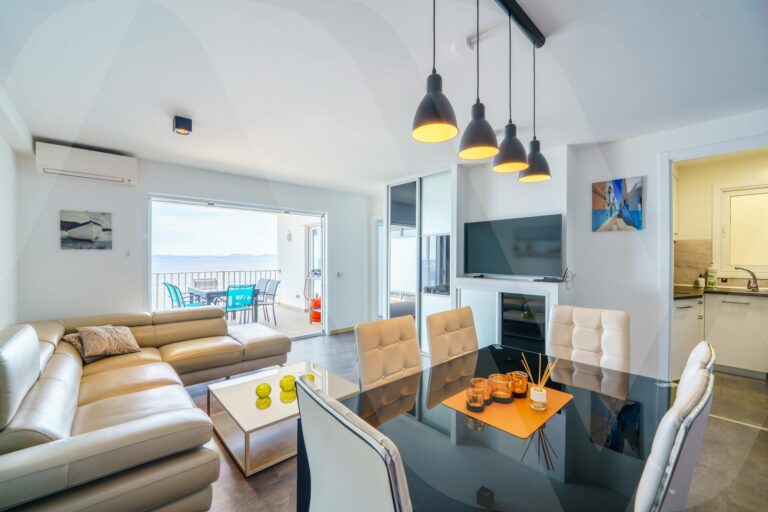 Appartement Vue Mer Panoramique à Roses - Welhomy - photo 4