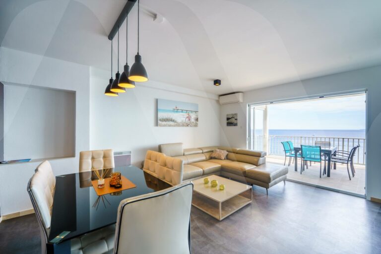 Appartement Vue Mer Panoramique à Roses - Welhomy - photo 6