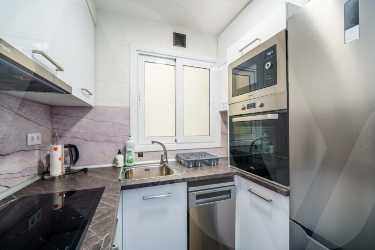 Appartement Vue Mer Panoramique à Roses - Welhomy - photo 12