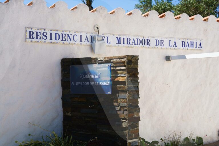 Maison Vue Mer à Roses - Welhomy - photo 20