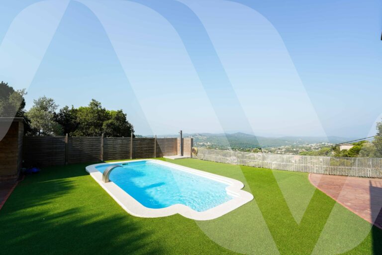 RDC Villa avec Piscine à Vidreres - Welhomy - photo 7