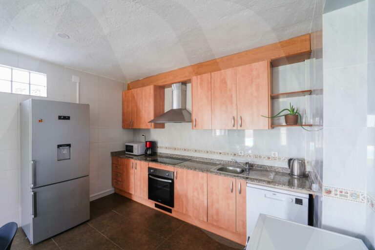 RDC Villa avec Piscine à Vidreres - Welhomy - photo 11